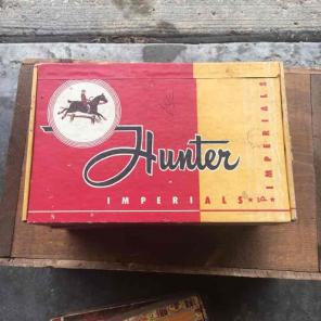 hunter cigar box