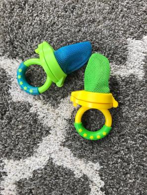 FRUIT TEETHERS