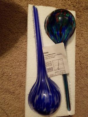 Glass watering bulbs for gardens/plants