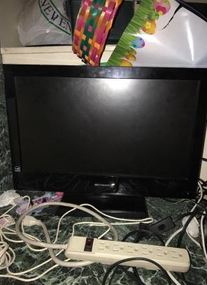 Emerson 30 Inch Flatscreen TV