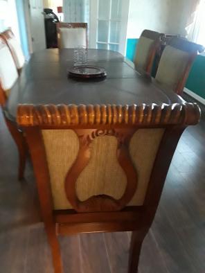 DINING ROOM TABLE SET