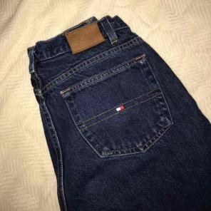 VINTAGE TOMMY HILFIGER JEANS