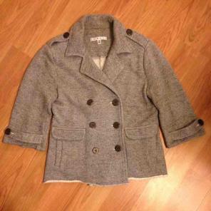 Gray sweatshirt jacket