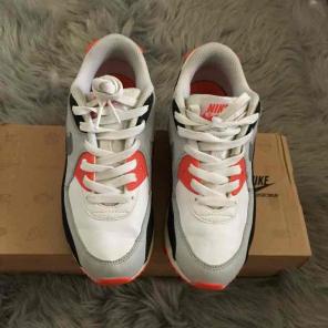 Airmax size 3y