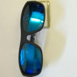 Field and stream polarized sunglasses