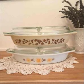 Pyrex Golden Acorn/Town & Country