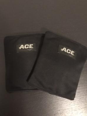 Knee pads