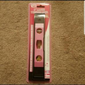 9 inch pink level