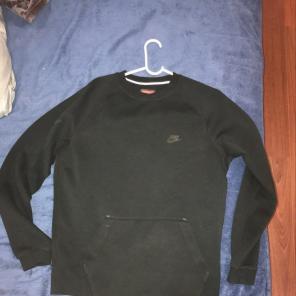 Nike Sweater