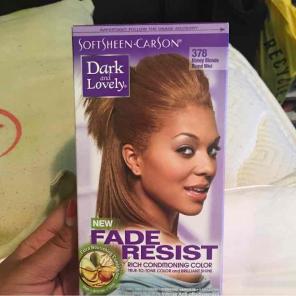 Dark and Lovely - 378 Honey Blonde Dye