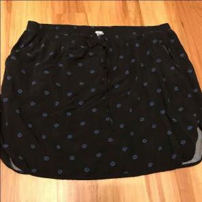 XL Old Navy Skirt with Pockets