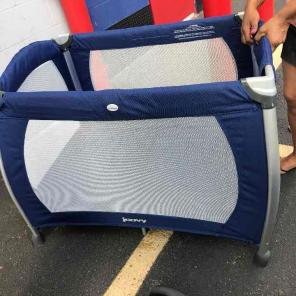 Joovy Room Playard and Nursery Center