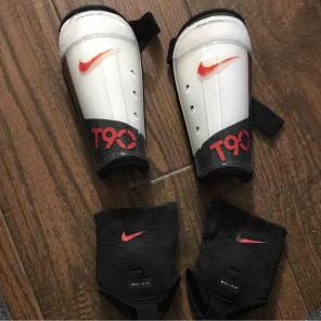 Nike shin guard