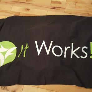 It Works Global 6 Ft cloth table cover