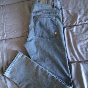 Long grey ambig jeans