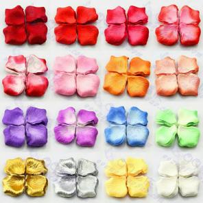 Red & White Rose Petals Bundle