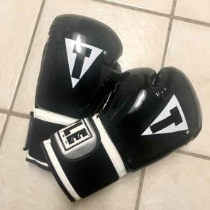 Title Boxing Gloves