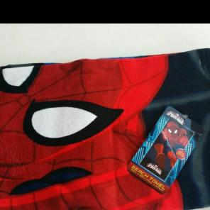Bubdle .NWT. Spider-Man & Batman towels