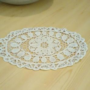 Antique 1900s Irish Crochet Doily.