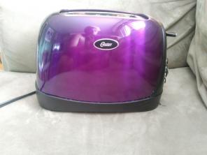 Oster 2-slice Toaster (purple)