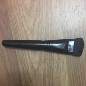 Lorac Contour Brush