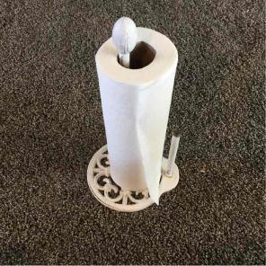 Paper Towel Holder White Distressed