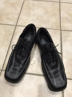 Kenneth Cole Reaction Black Shoes Sz 10