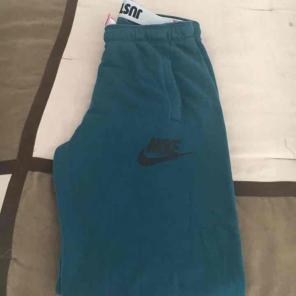 Nike just do it sweats