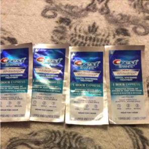 Crest 3D white strips one hour express