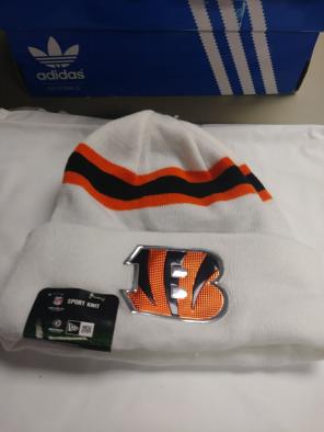 Cincinnati Bengals knit hat