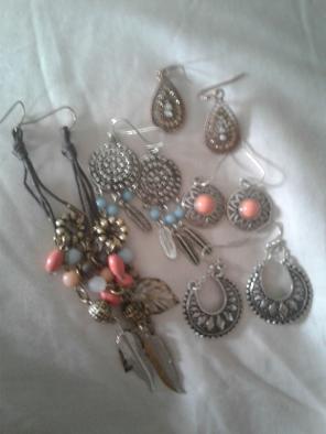 5 beautiful aztec style earrings