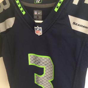 Seahawks Signed Jersey By Russell Wilson