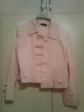 Pink eye catching suit by Anne Meyer