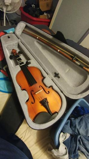 Full Size Student Violin