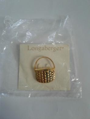 Longaberger Christmas Basket Pin