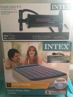 Queen air mattress and pump