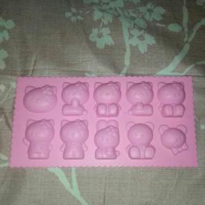 HELLO KITTY SILICONE MOLD(LAST ONE)