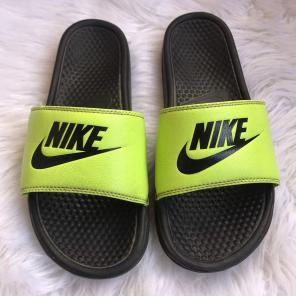Men’s Nike Benassi JDI Sport Slides
