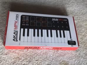 Akai MPK Mini