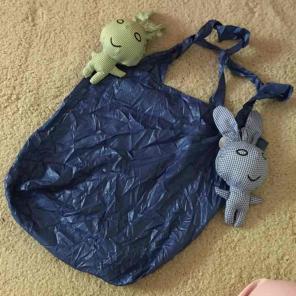 Cutie doll foldable bag