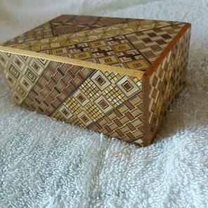 Japanese handcraft magic box