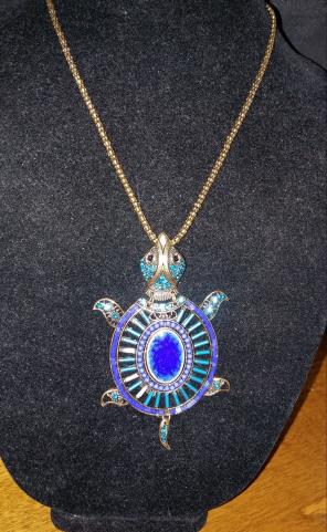 Turtle Necklace with blue rinne stone