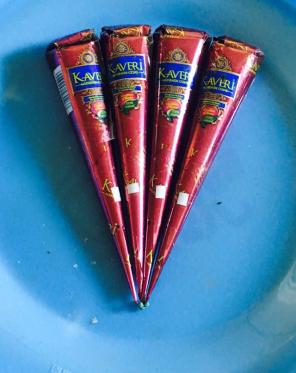4 Cones Brown Henna/mehendhi Tattoo Past