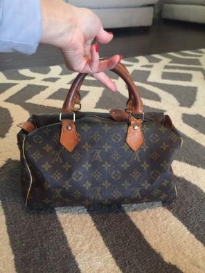 Authentic Louis Vuitton Bandouliere
