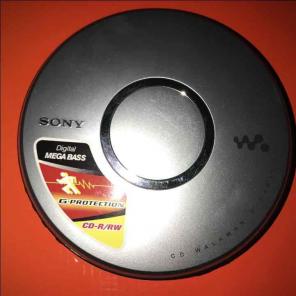 Sony CD Walkman with Headphones