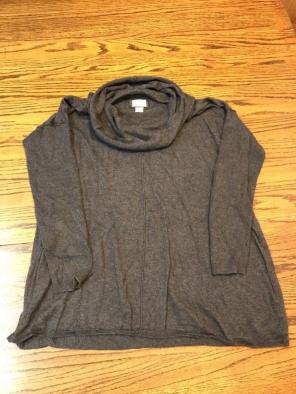 Motherhood Maternity sweater size XL